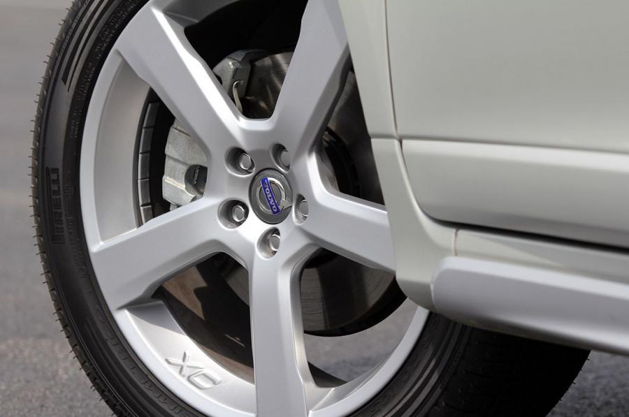  Volvo XC60 R-Design 2012 года  (фото 49 из 90)